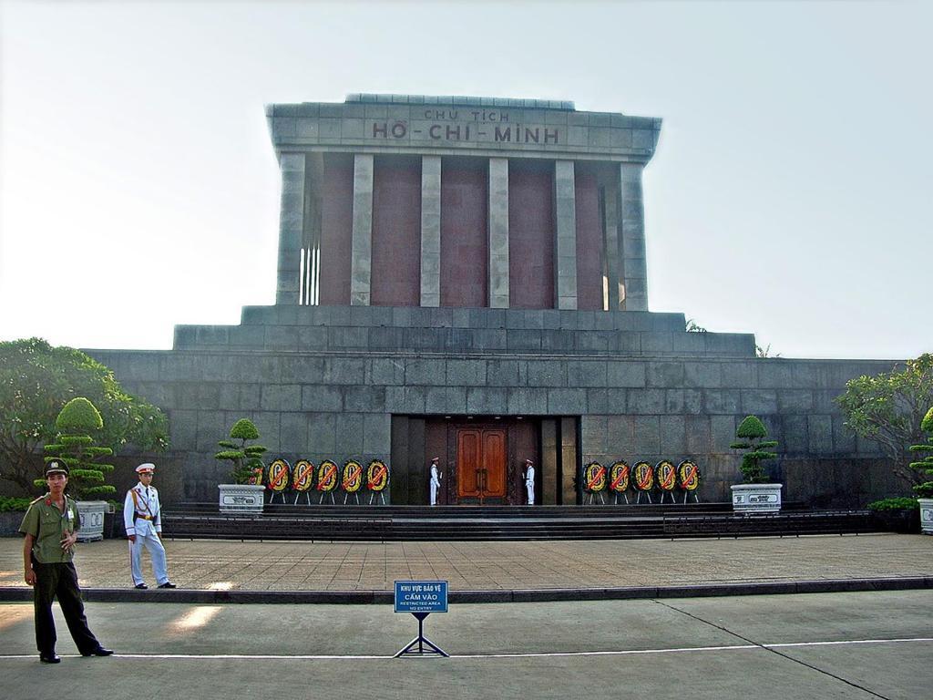 Phu Nhuan Hotel Hanoi Exterior foto